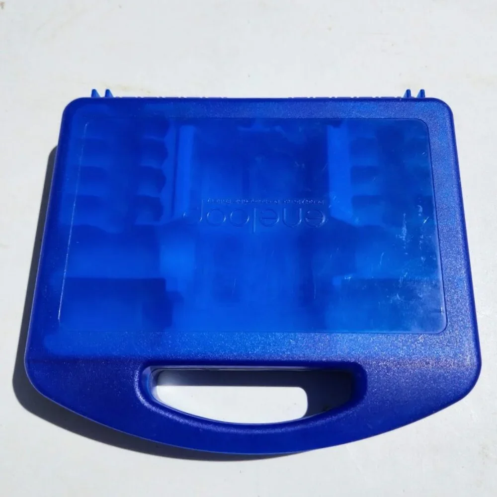 Sanyo Eneloop Battery and Charger Storage Case Batteries Organizer Hard Case Hol